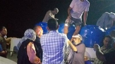 لأول مرة منذ سنوات.. إلقاء زريعة جمبري في بحيرة قارون بالفيوم