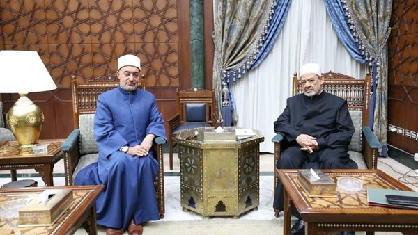 مفتي الجمهورية وشيخ