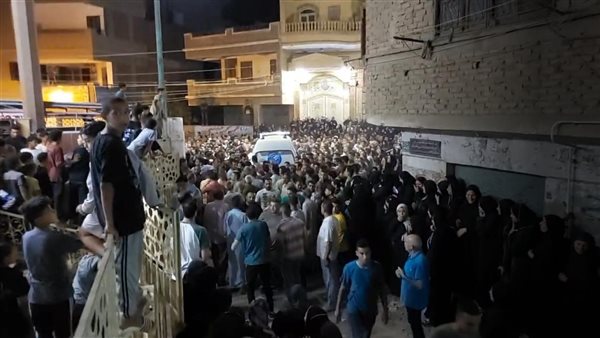 جانب من الجنازة