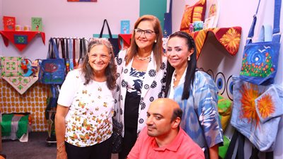 بحضور هالة السعيد.. وزيرة التضامن تتفقد معرض تنمية الأسرة المصرية بمهرجان العلمين