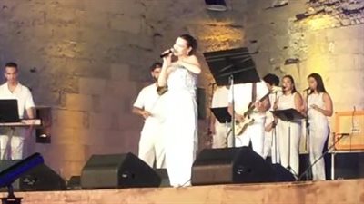 كارمن سليمان تتألق في حفل افتتاح مهرجان القلعة الدولي للموسيقى والغناء | بث مباشر