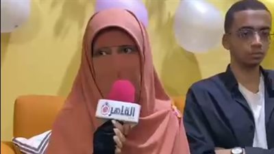 أسرة الأول على الثانوية العامة بالأقصر تهديه رحلة عمرة.. والطالب: أجمل هدية وفرحت بيها| بث مباشر 