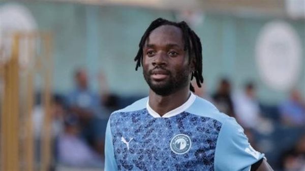 اعتناق فيستون ماييلي