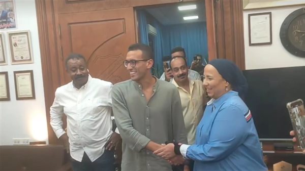 استقبال أحمد الجندي