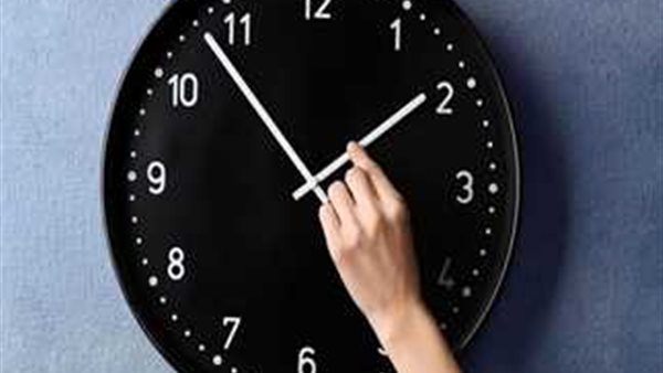 العمل بالتوقيت الشتوي