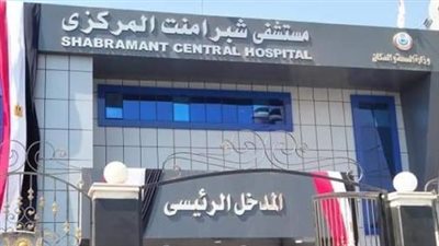 قريب ضحية مصعد مستشفى شبرامنت: الأسانسير فصلها نصفين بعد عملية تغيير مفصل.. وننتظر تصريح الدفن | خاص