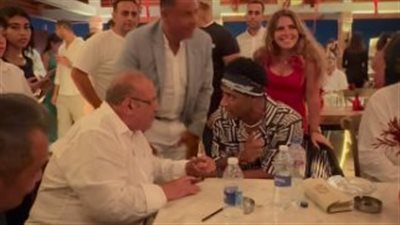 بعد خروجه من السجن.. أحدث ظهور لرجل الأعمال حسن راتب رفقة محمد رمضان