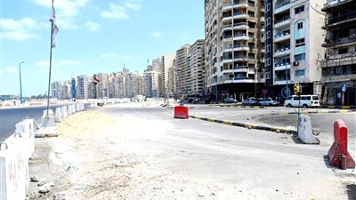 الإسكان: بدء تنفيذ المرحلة الثانية من توسعة كورنيش الإسكندرية أكتوبر المقبل