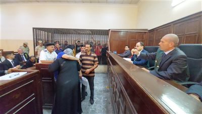 والدة صغير بالمحلة تطلب من القاضي العفو عن قاتل نجلها بسبب شبشب 