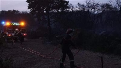 إجلاء 3 آلاف سائح بسبب الحرائق المشتعلة جنوب فرنسا