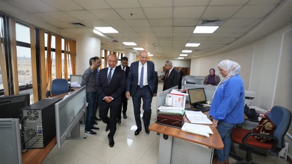 زيارة وزير الطيران