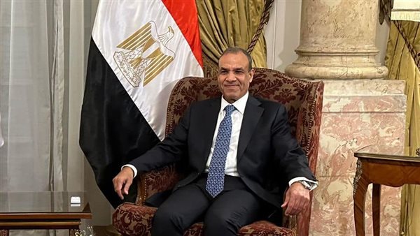 وزير الخارجية بدر