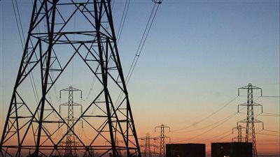 غدًا.. قطع الكهرباء 4 ساعات عن 22 منطقة في السويس