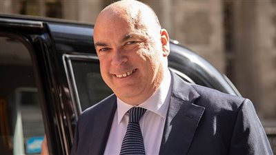 بعد وفاة زميله.. ظهور نظريات مؤامرة مرتبطة باختفاء الملياردير مايك لينشر