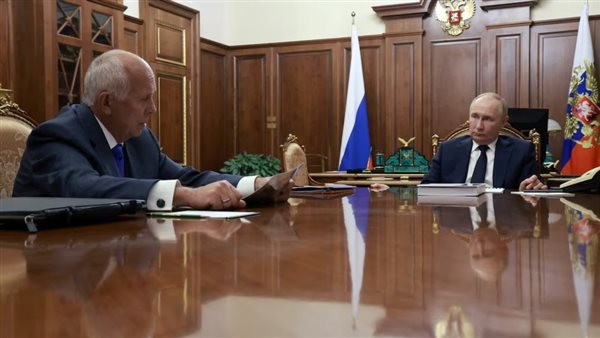 بوتين ورئيس شركة