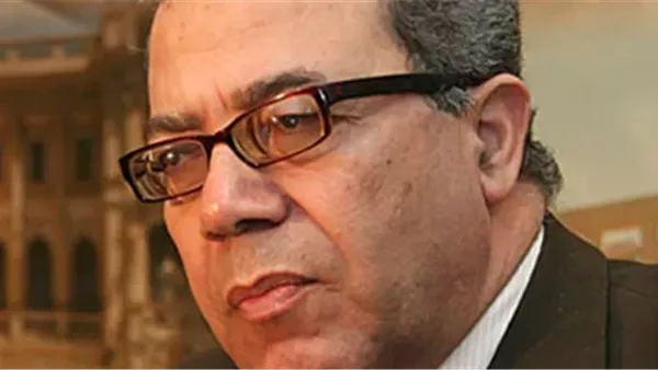 وفاة الدكتور مصطفى