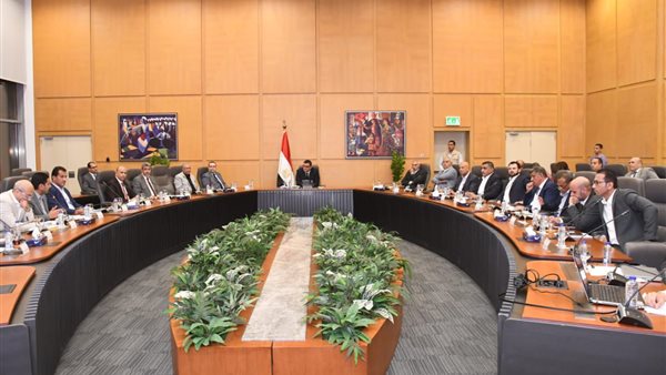 اجتماع وزير الإسكان