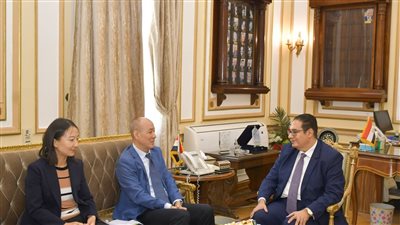 رئيس جامعة القاهرة: فريق عمل مصري صيني مشترك لاختيار المشروعات البحثية 