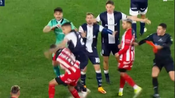 أحداث مباراة باراكاس