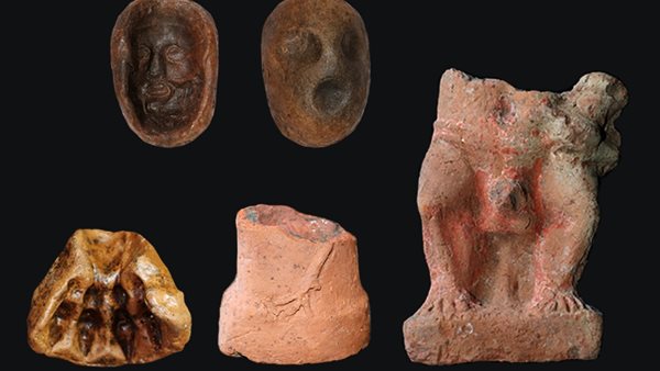 جانب من الآثار المستردة