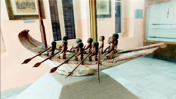 جانب من القطع الأثرية