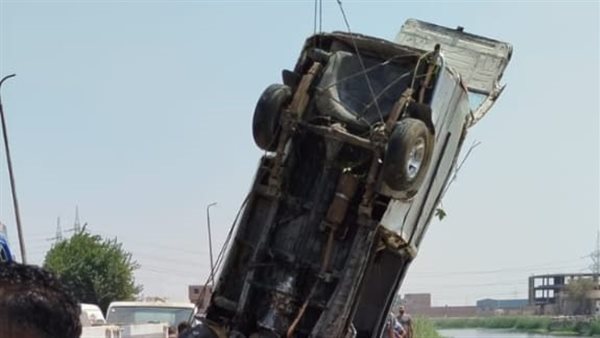 الميكروباص الغارق