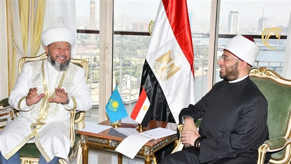 الدكتور أسامة الأزهري