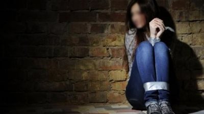 التحقيق مع مالك صيدلية وزوجته وعاملة بتهمة خطف فتاة بالقاهرة