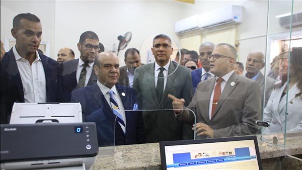 محافظ الجيزة 