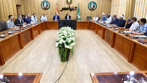 اجتماع محافظ المنوفية