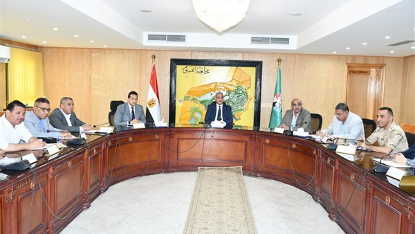 محافظ الفيوم يتابع