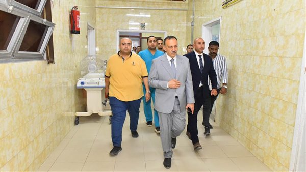 محافظ أسيوط