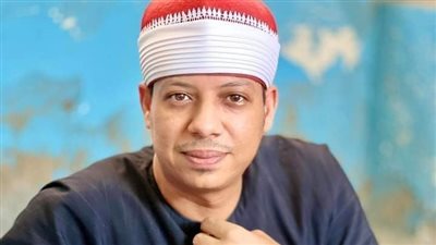 أجاب على الهاتف خلال تلاوة القرآن.. أول تعليق من أسرة الشيخ سمير عنتر