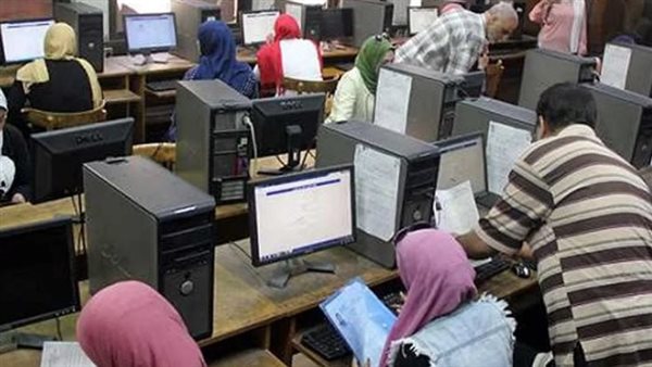 الكليات المتاحة للمرحلة