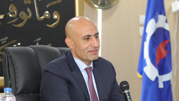 محمد عبد اللطيف وزير