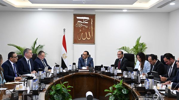 جانب من اجتماع رئيس