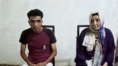 فرد الأمن صاحب الوردة بعد تصدره الترند: الشركة استغلتني للدعايا ورفدتني.. ومحتاج شغل| بث مباشر 