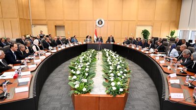 كامل الوزير يكشف تفاصيل إنشاء مدينة صناعية في العلمين توافق المعايير البيئية