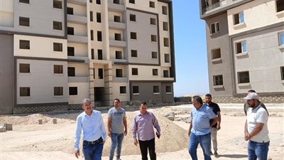 الإسكان: ترفيق 1400 فدان وتنفيذ 30 عمارة بمشروع سكن مصر في غرب قنا