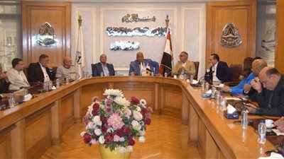 خلال اجتماعه الطارئ اليوم.. مجلس إدارة غرفة القاهرة يعتمد إقامة معرض أهلًا مدارس الرئيسي بمدينة نصر