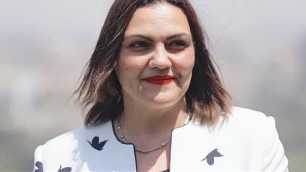  دينا أبو زيد