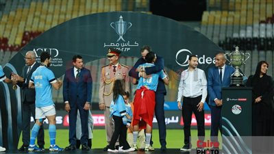 لقطات من تتويج بيراميدز بلقب كأس مصر.. احتفالات اللاعبين| صور 