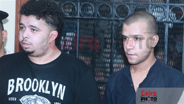 عصام صاصا وشقيقه