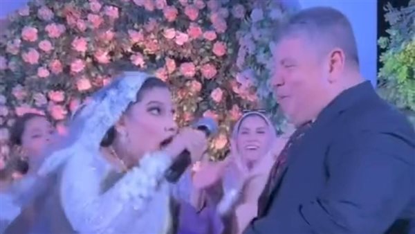 عروس ترقص مع والدها