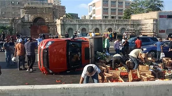 انقلاب سيارة ربع