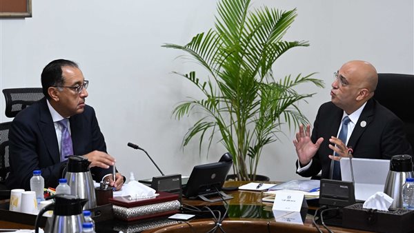  رئيس الوزراء ورئيس