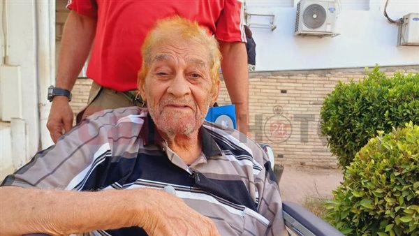 الفنان صالح العويل