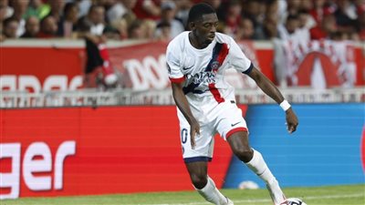 باريس سان جيرمان يفوز على ليل في الدوري الفرنسي بثلاثية 