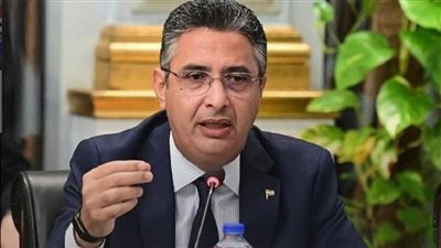 بخصم 30%.. التموين: بدء طرح الخضر والفاكهة بالمجمعات الاستهلاكية