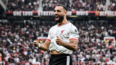 نجم أستون فيلا: محمد صلاح أفضل جناح في تاريخ بريميرليج.. ويجب ألا يقف ليفربول مكتوفي الأيدي